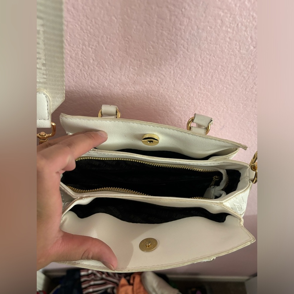 Steve Madden Purse - Picture 3 of 4